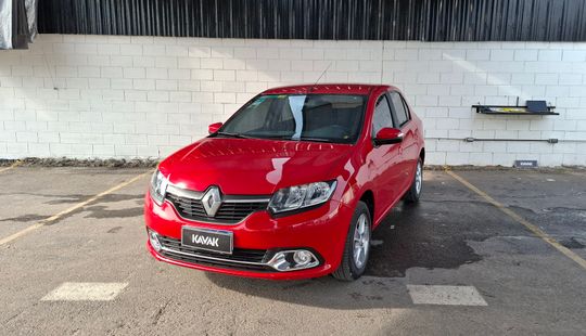 Renault • Logan
