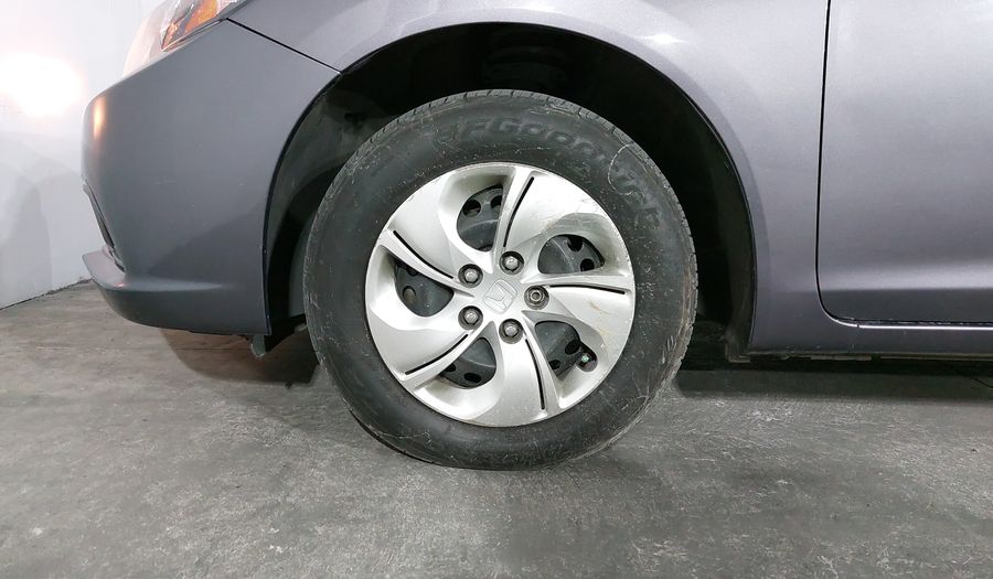 Honda Civic 1.8 LX AT 4DRS Sedan 2015