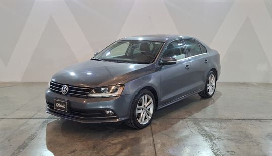 Volkswagen • Jetta