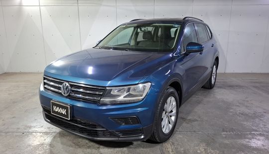 Volkswagen • Tiguan