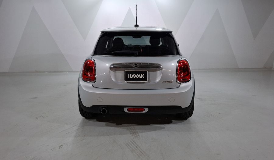 Mini Cooper 1.5 COOPER CHILI AT Hatchback 2015