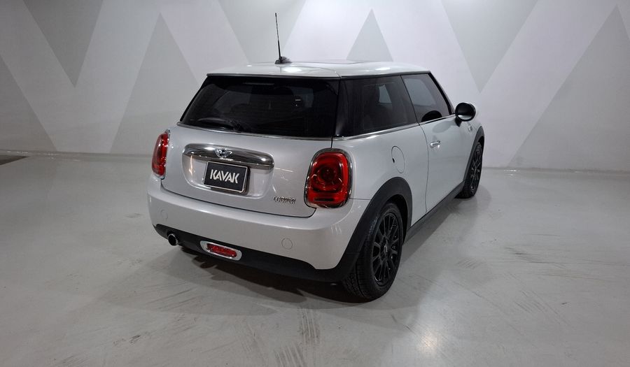 Mini Cooper 1.5 COOPER CHILI AT Hatchback 2015