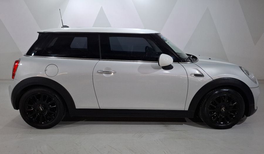 Mini Cooper 1.5 COOPER CHILI AT Hatchback 2015