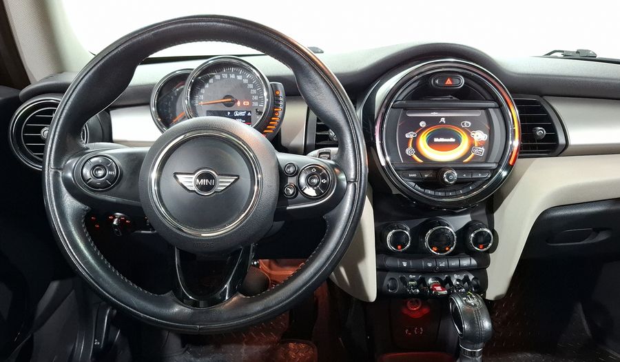 Mini Cooper 1.5 COOPER CHILI AT Hatchback 2015