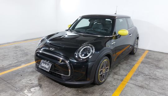 Mini • Cooper