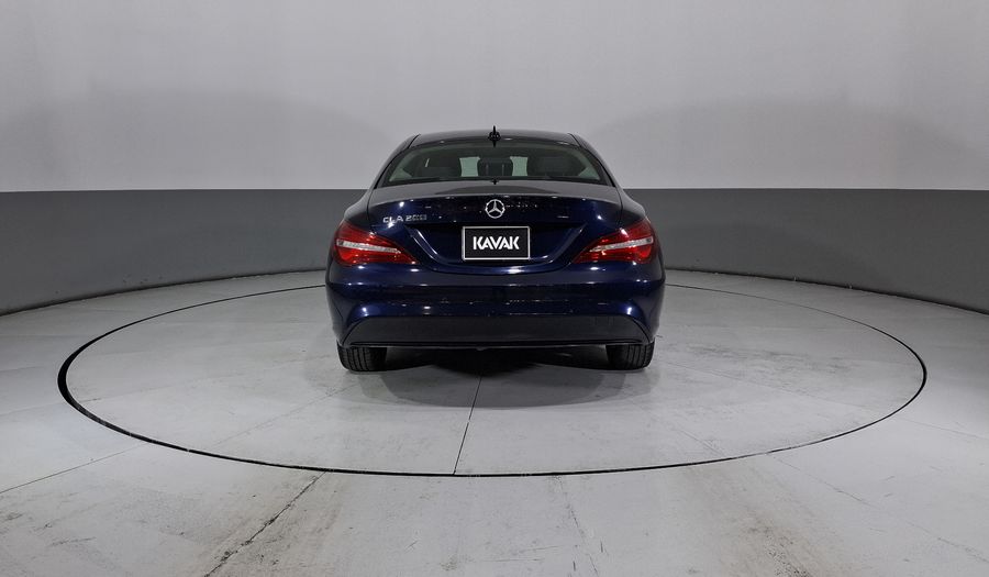 Mercedes Benz Clase Cla 1.6 CLA 200 DCT Coupe 2019
