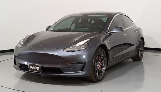 Tesla • Model 3