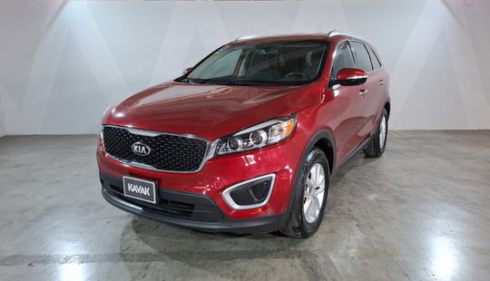 Kia • Sorento