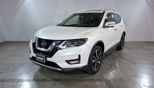Nissan • X-Trail