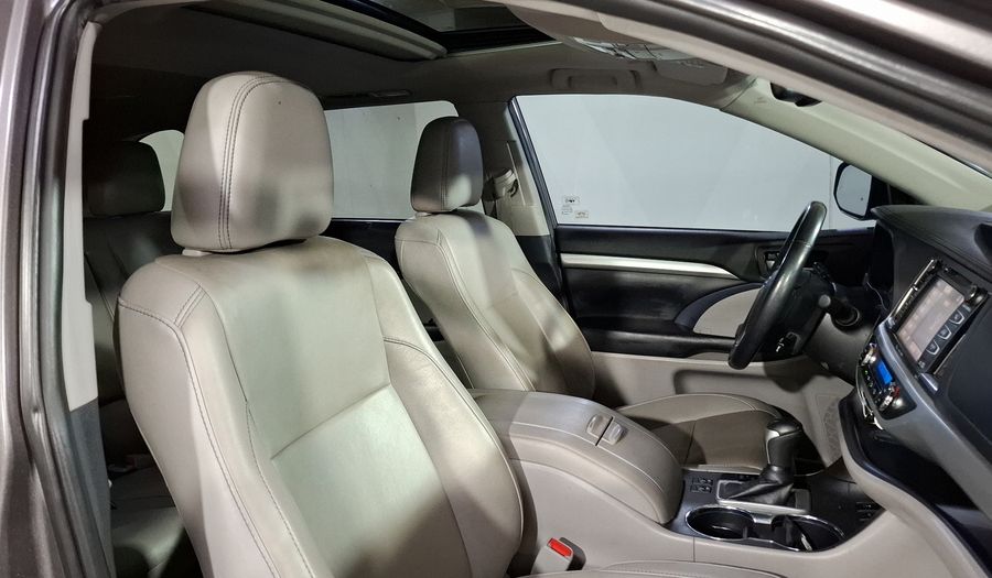 Toyota Highlander 3.5 XLE AUTO Suv 2019