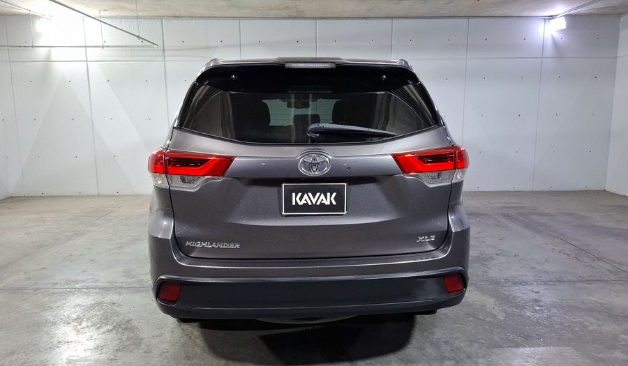 Toyota Highlander 3.5 XLE AUTO Suv 2019
