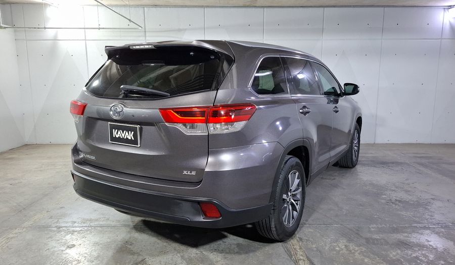 Toyota Highlander 3.5 XLE AUTO Suv 2019