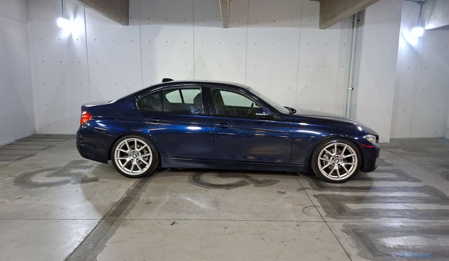 Bmw Serie 3 2.0 320IA LUXURY LINE Sedan 2014
