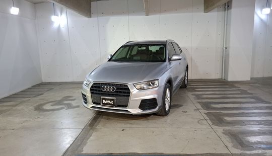 Audi • Q3