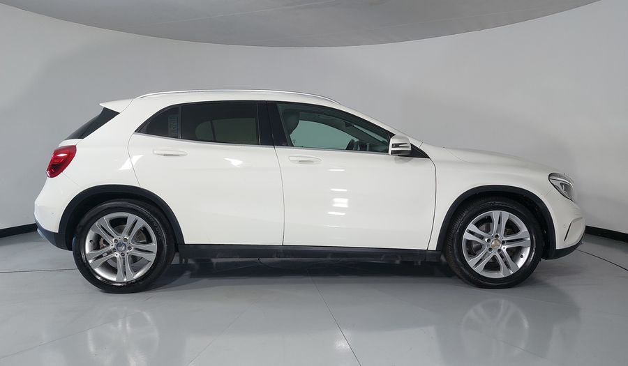 Mercedes Benz Clase Gla 1.6 GLA 200 CGI SPORT Suv 2015