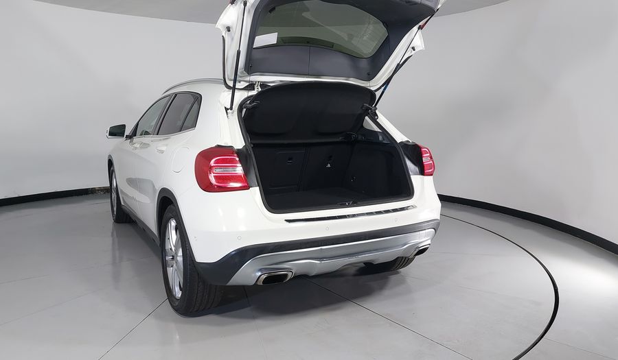 Mercedes Benz Clase Gla 1.6 GLA 200 CGI SPORT Suv 2015