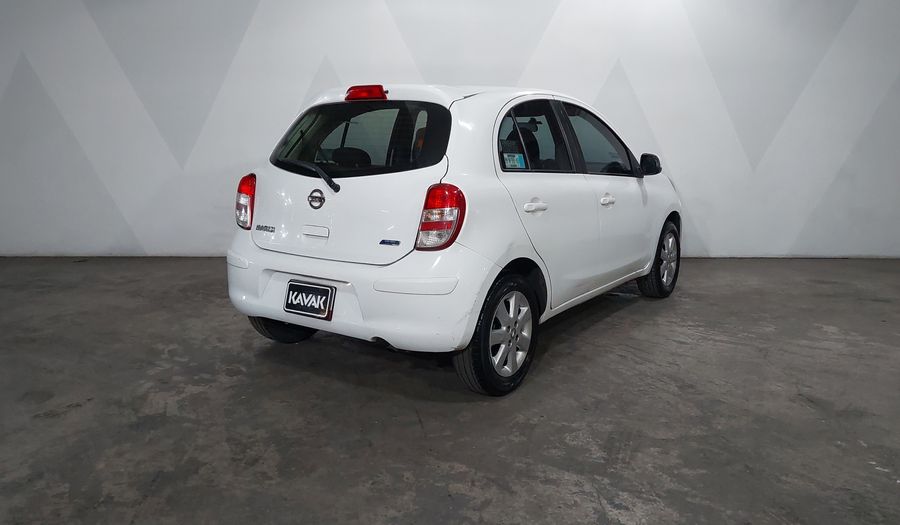 Nissan March 1.6 ADVANCE AT Hatchback 2013