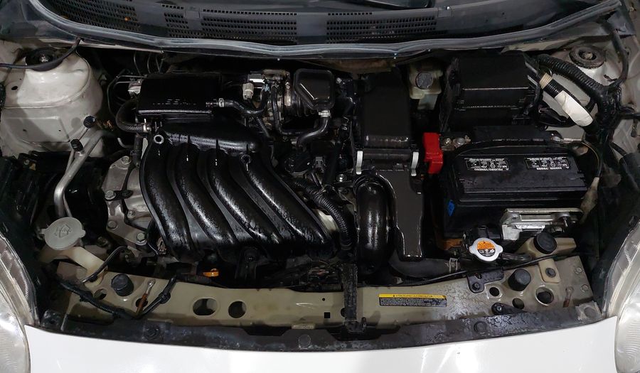 Nissan March 1.6 ADVANCE AT Hatchback 2013