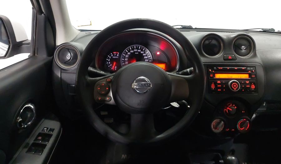 Nissan March 1.6 ADVANCE AT Hatchback 2013