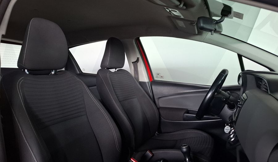 Toyota Yaris 1.5 SE MT 5PTAS Hatchback 2015