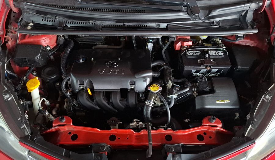 Toyota Yaris 1.5 SE MT 5PTAS Hatchback 2015