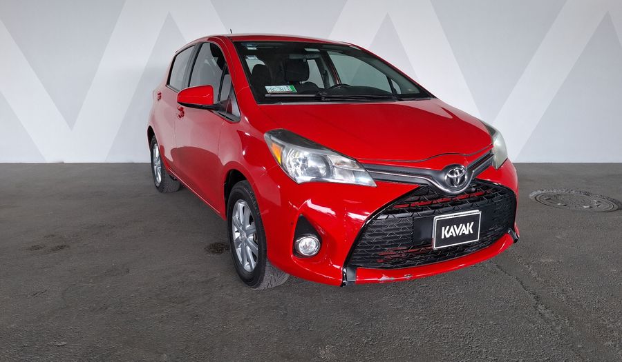 Toyota Yaris 1.5 SE MT 5PTAS Hatchback 2015