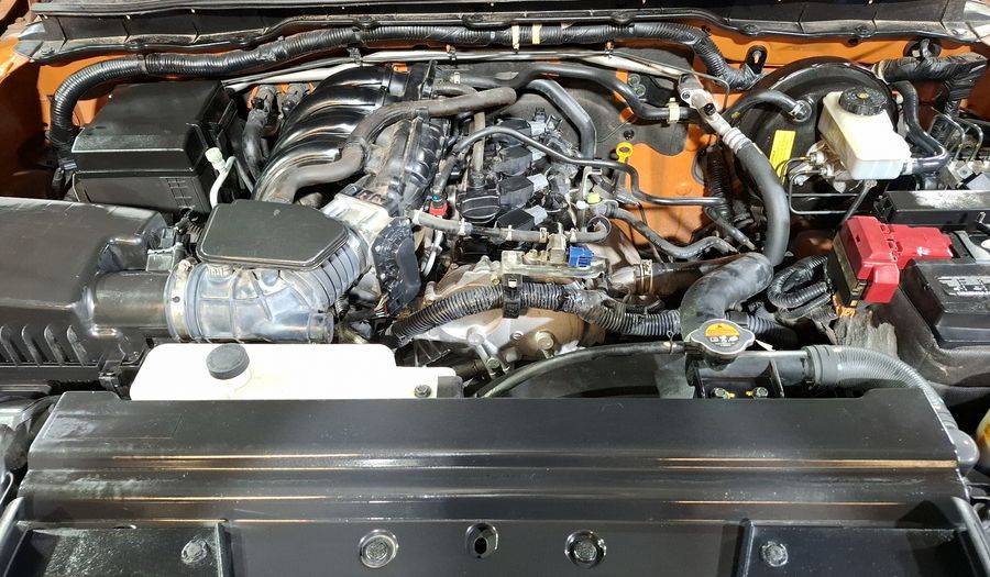 Nissan Np300 2.5 LE TM AC Pickup 2019
