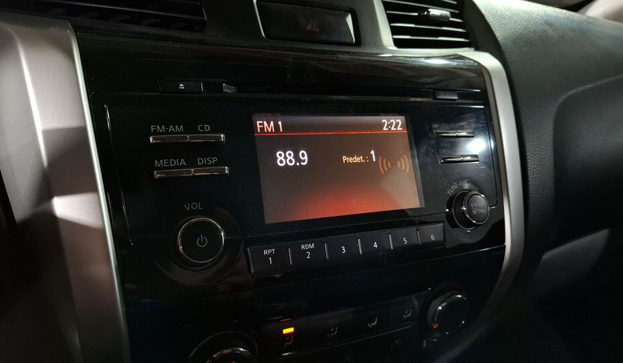 Nissan Np300 2.5 LE TM AC Pickup 2019