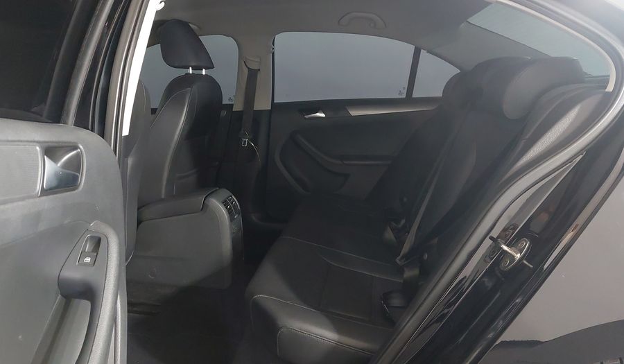 Volkswagen Jetta TSI COMFORTLINE Sedan 2017