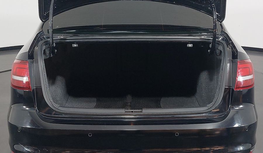Volkswagen Jetta TSI COMFORTLINE Sedan 2017
