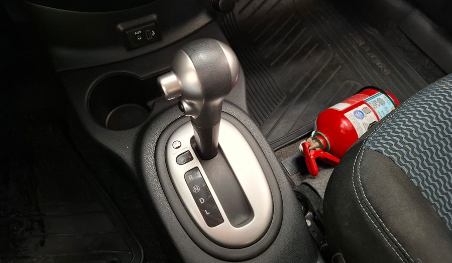 Nissan Note 1.6 EXCLUSIVE CVT Hatchback 2019