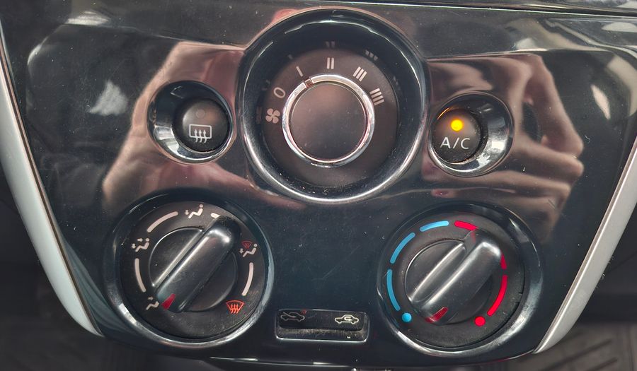 Nissan Note 1.6 EXCLUSIVE CVT Hatchback 2019