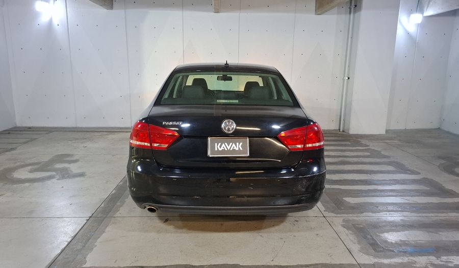 Volkswagen Passat 2.5 SPORTLINE TIPTRONIC Sedan 2015