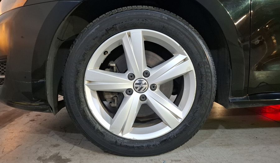 Volkswagen Passat 2.5 SPORTLINE TIPTRONIC Sedan 2015