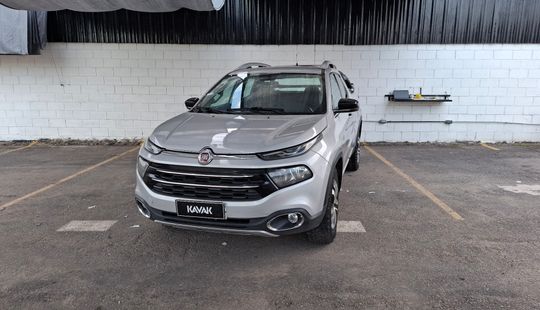 Fiat • Toro