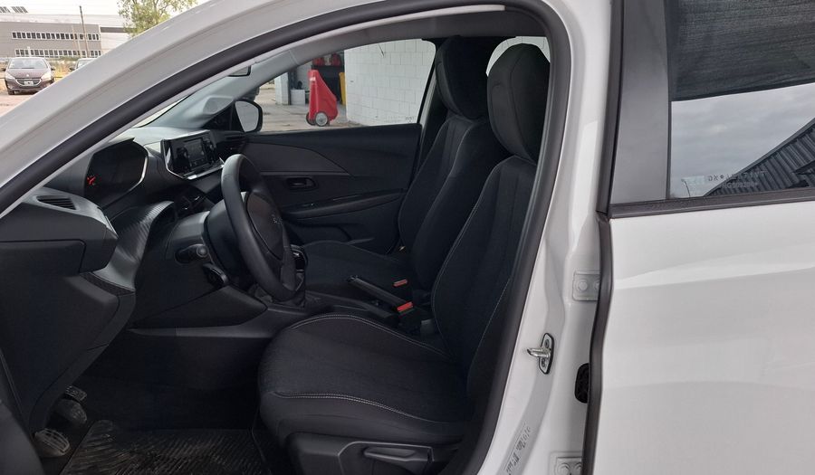 Peugeot 208 1.2L LIKE Hatchback 2021