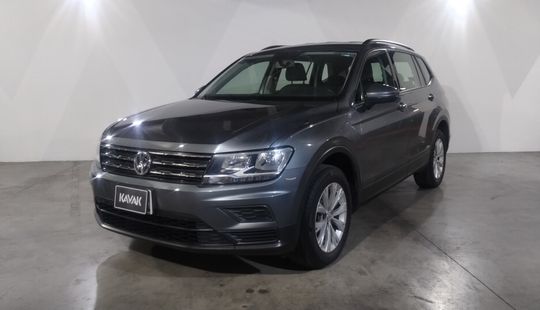 Volkswagen • Tiguan