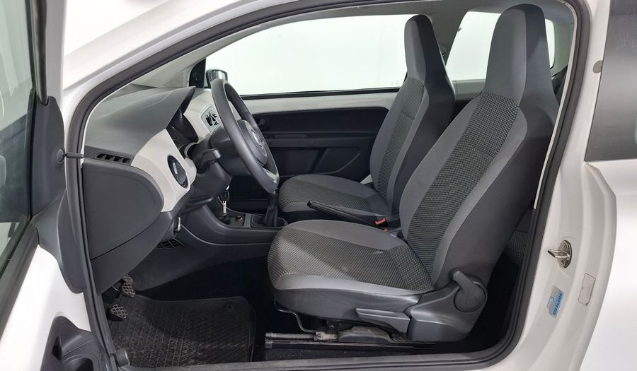 Volkswagen Up 1.0 MOVE UP Hatchback 2016