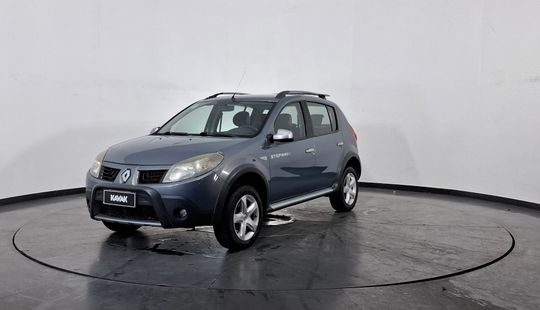 Renault • Sandero Stepway