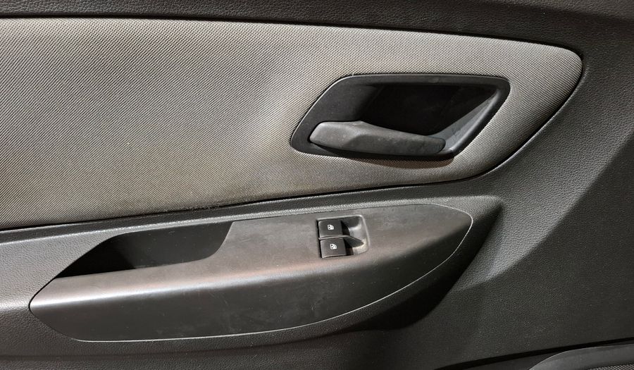 Chevrolet Spin 1.8 LT 5S Minivan 2016