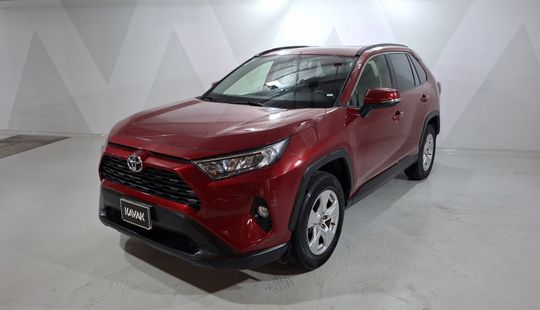 Toyota • RAV4