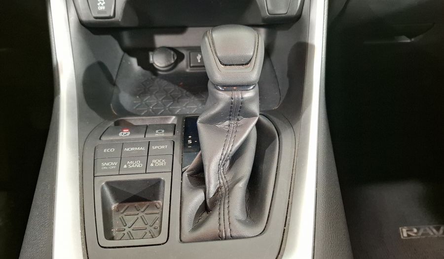 Toyota Rav4 2.5 XLE AUTO 4WD Suv 2020