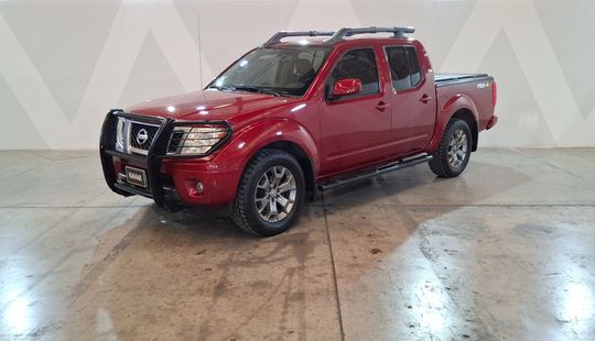 Nissan • Frontier