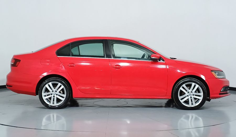 Volkswagen Jetta 2.5 SPORTLINE TIP. Sedan 2018