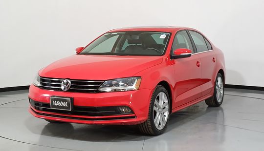 Volkswagen • Jetta