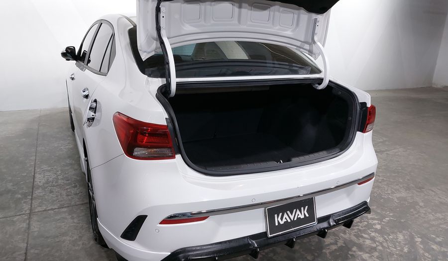 Kia Rio 1.6 S PACK AUTO Sedan 2023