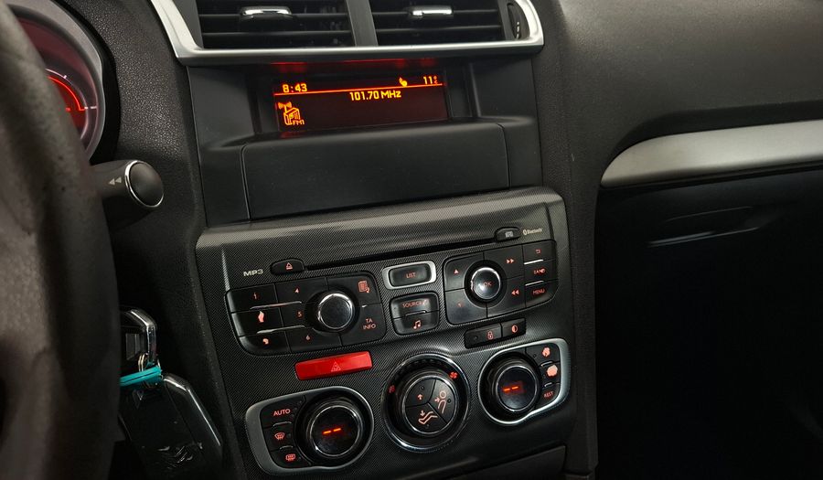 Citroen C4 Lounge 2.0I 16V TENDANCE Sedan 2013