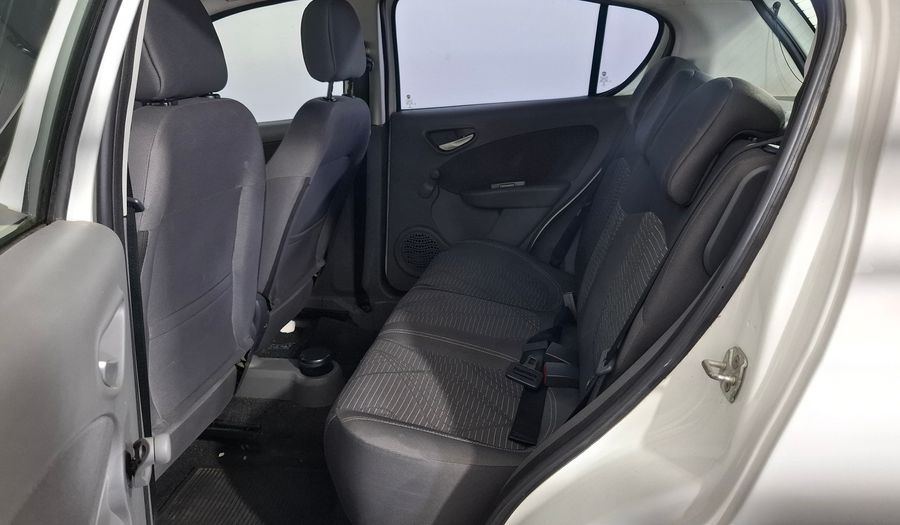 Fiat Palio 1.4 ATTRACTIVE Hatchback 2013