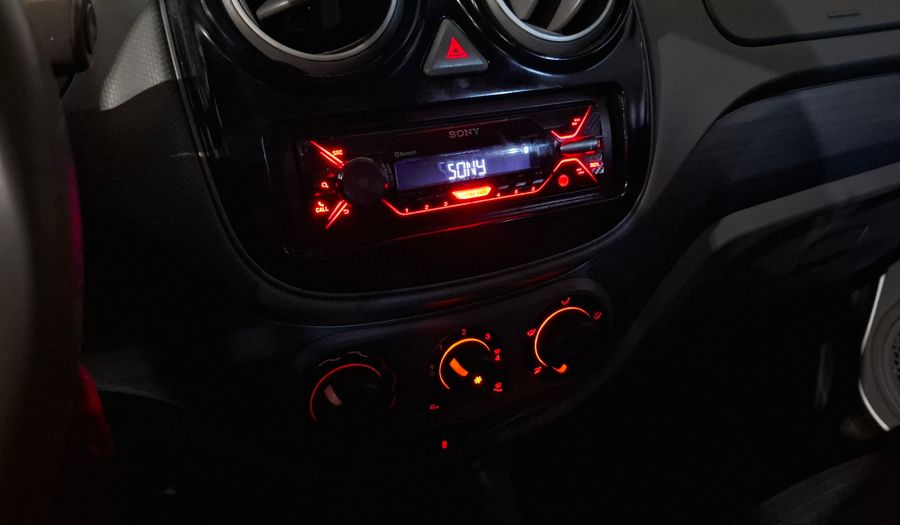 Fiat Palio 1.4 ATTRACTIVE Hatchback 2013