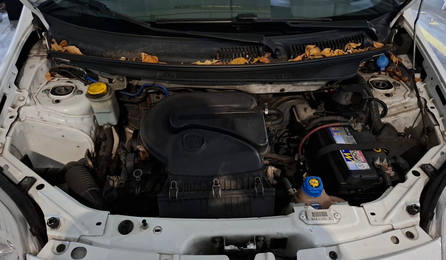 Fiat Palio 1.4 ATTRACTIVE Hatchback 2013